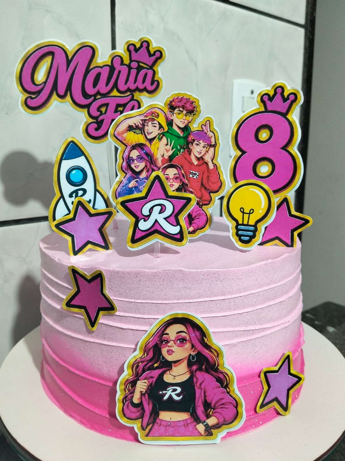 Bolo temático Maria Flor
